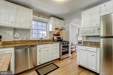 1216 Portner Rd, Alexandria, VA 22314 - photo 7