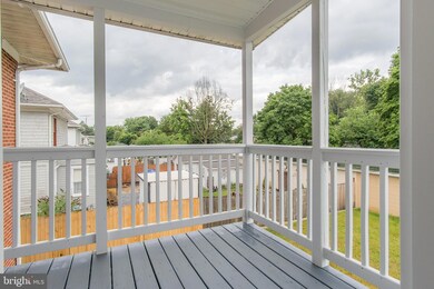 11209 Marbern Rd, Hagerstown, MD 21740 - photo 5