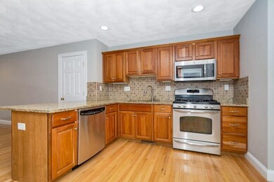 10 Cunningham Ln unit 103, Billerica, MA 01821 - photo 2