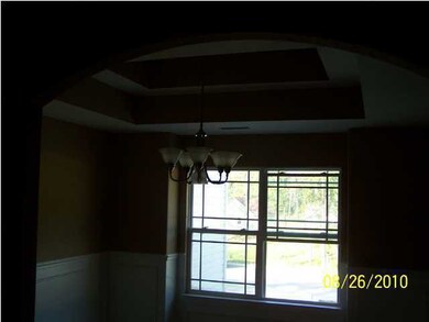 686 Soaring Eagle Cir, Hixson, TN 37343 - photo 5