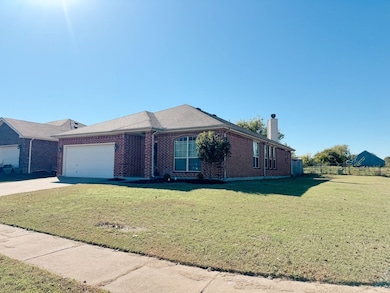 325 Rock Hill Dr, Crowley, TX 76036 - photo 5