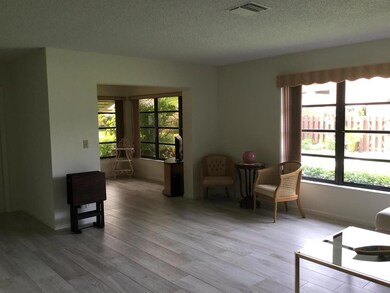 Living Room-Florida Room