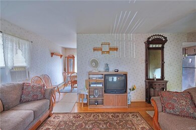 1320 Fretz Ave, Allentown, PA 18103 - photo 4