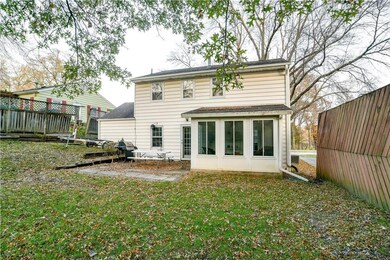 1048 56th St, Des Moines, IA 50311 - photo 5