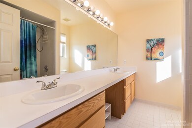 2267 Gemstone Ct, Ann Arbor, MI 48103 - photo 5
