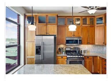 270 4th St E unit 401, Saint Paul, MN 55101 - photo 4