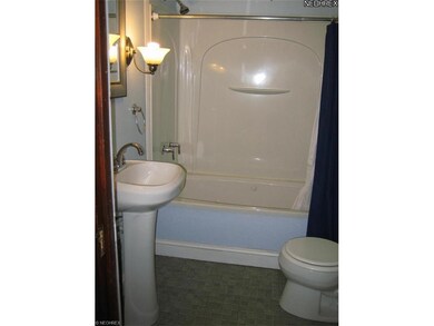 Updated full bath.