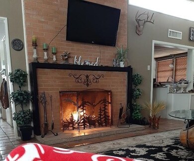 806 W 14th St, Big Spring, TX 79720 - photo 5