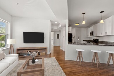 8 Dustin St, Brighton, MA 02135 - photo 3