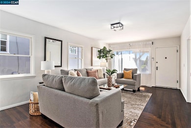 1433 Parker St, Berkeley, CA 94702 - photo 2