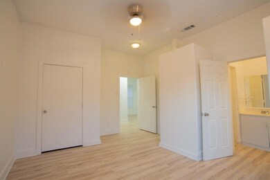 812 N Walnut St, Sherman, TX 75090 - photo 6