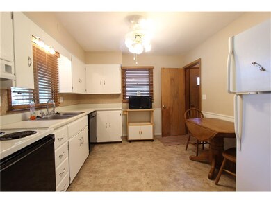 Eat in Kitchen