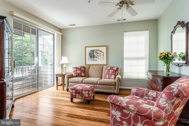 2006 Peggy Stewart Way unit 210, Annapolis, MD 21401 - photo 2