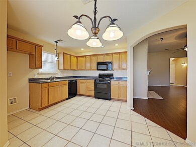 unlisted-address, Broken Arrow, OK 74014 - photo 6