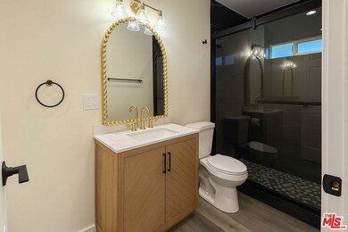 19604 Monarch Ridge Dr unit 1/2, Canyon Country, CA 91351 - photo 5