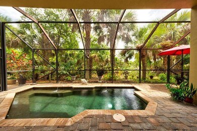 Lagoon Pool w. Lots of Seating