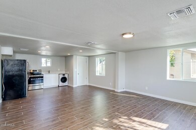unlisted-address, Glendale, AZ 85301 - photo 5