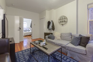 11 Noyes Place (Pet Friendly) unit 3, Boston, MA 02113 - photo 2