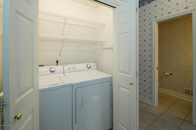 4849 Forest Creek Dr, Kalamazoo, MI 49009 - photo 7