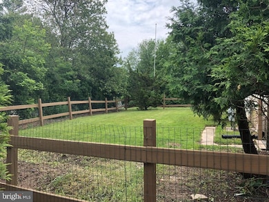 2 Cedarbrook Dr, Horsham, PA 19044 - photo 4