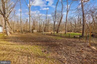 12906 Chalfont Ave, Fort Washington, MD 20744 - photo 3