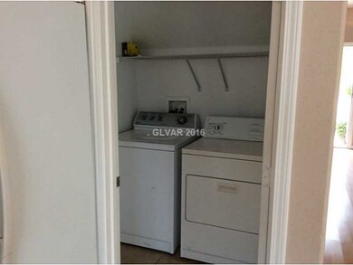 2612 Heathrow St, Las Vegas, NV 89135 - photo 5