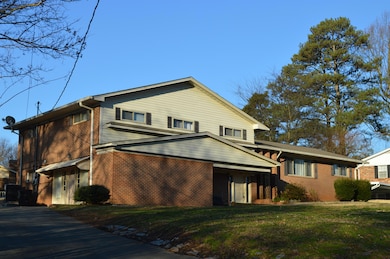 915 Georgia Cir NW, Cleveland, TN 37311 - photo 2