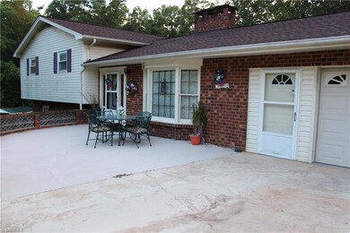 114 Westbury Dr, Asheboro, NC 27205 - photo 5