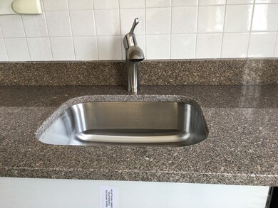 110 Emerson Gardens Rd unit 110, Lexington, MA 02420 - photo 4