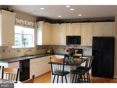 3 Woodsview Dr, Garnet Valley, PA 19060 - photo 3