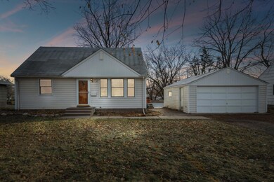 8727 Dupont Ave S, Bloomington, MN 55420 - photo 2