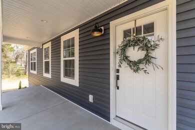 8019 Stubbs Bridge Rd, Spotsylvania, VA 22551 - photo 2