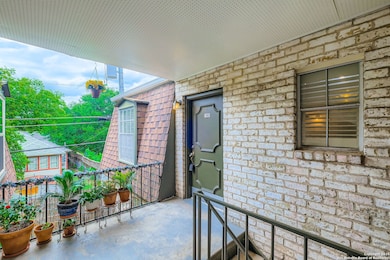 1045 Shook Ave unit 111, San Antonio, TX 78212 - photo 2