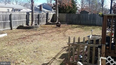 124 Bowsprit Rd, Manahawkin, NJ 08050 - photo 4