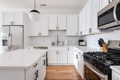 1636 N Western Ave unit 1, Chicago, IL 60647 - photo 2