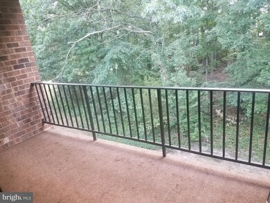 8475 Greenbelt Rd unit 2, Greenbelt, MD 20770 - photo 4