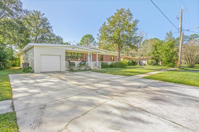 6136 Vasari Dr, Jacksonville, FL 32216 - photo 4