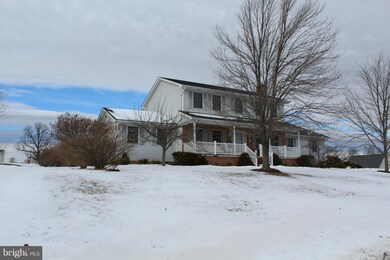 590 Fulton Dr, Strasburg, VA 22657 - photo 4