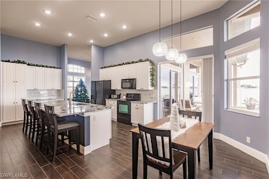 Kitchen and Breakfast Nook
