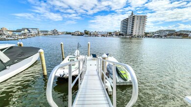 6114 Calvert Ave, Ventnor City, NJ 08406 - photo 5