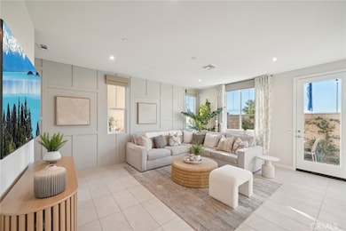 16079 Montenegro Ln, Fontana, CA 92336 - photo 4