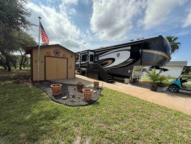 107 Augusta Cir, Aransas Pass, TX 78336 - photo 4