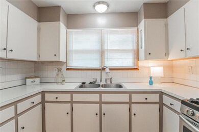 408 Bill Ave, Rolla, MO 65401 - photo 5