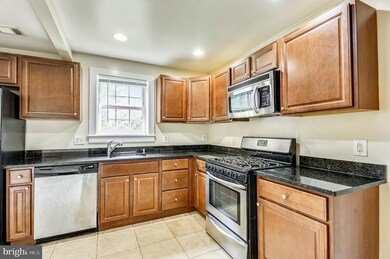 828 Balboa Ave, Capitol Heights, MD 20743 - photo 6