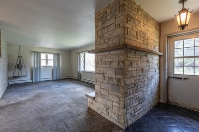 3101 S Waverly Rd, Lansing, MI 48911 - photo 3