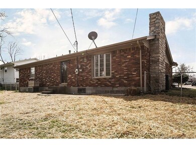 1101 Woodbourne Dr, New Albany, IN 47150 - photo 7