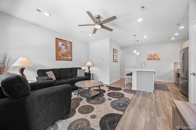 8387 Donati Terrace unit B, Littleton, CO 80129 - photo 6