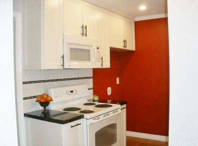 
Gorgeous kitchen cabinetry!