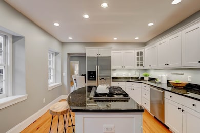 21 Cordis Street Ave, Boston, MA 02129 - photo 6