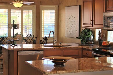 Kitchen to Breakfast Rm